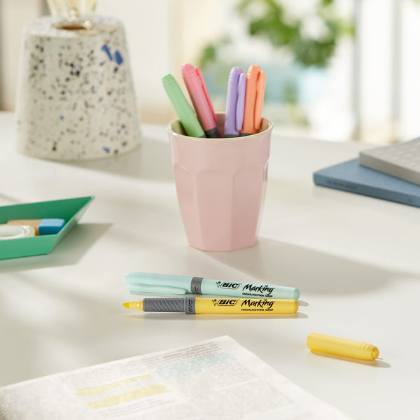 Regresso às Aulas: Descobre os Novos Marcadores BIC Grip Mineral Tones