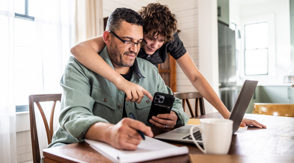 Guia contra o Bullying e o Cyberbullying na Escola