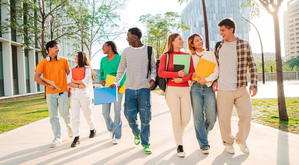 Como enfrentar o custo de vida na universidade