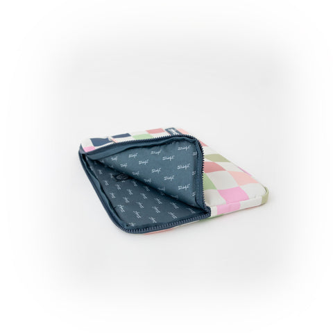 Capa Notebook 13-14 Powerful & Wonderful