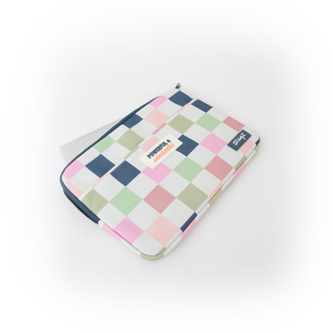 Capa Notebook 13-14 Powerful & Wonderful