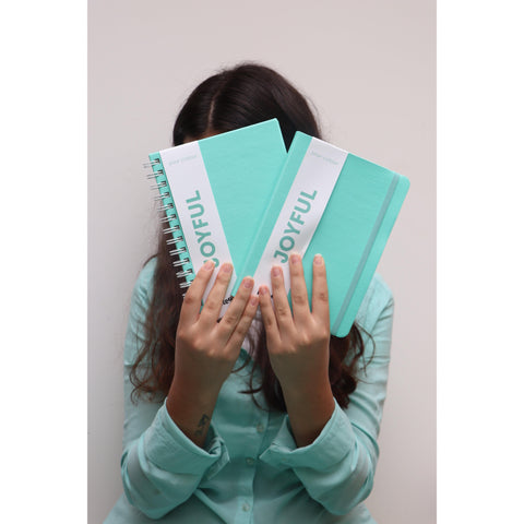 Caderno Espiral A5 Capa Dura Pautado Your Colour Joyful Note!
